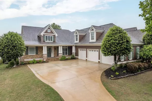 747 Brassie Falls, Jefferson, GA 30549