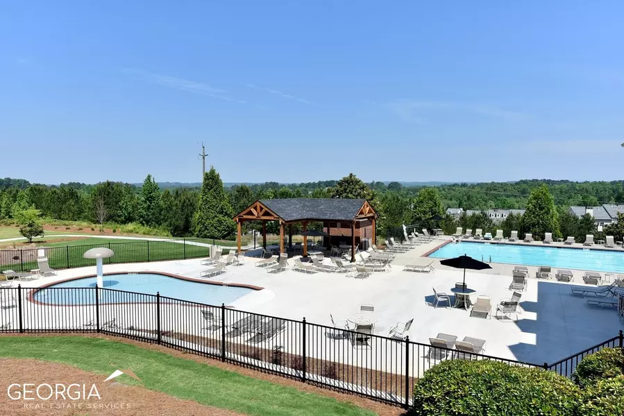 4001 Church View LN, Suwanee, GA 30024