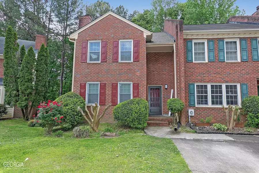 3132 Corner Oak, Peachtree Corners, GA 30071