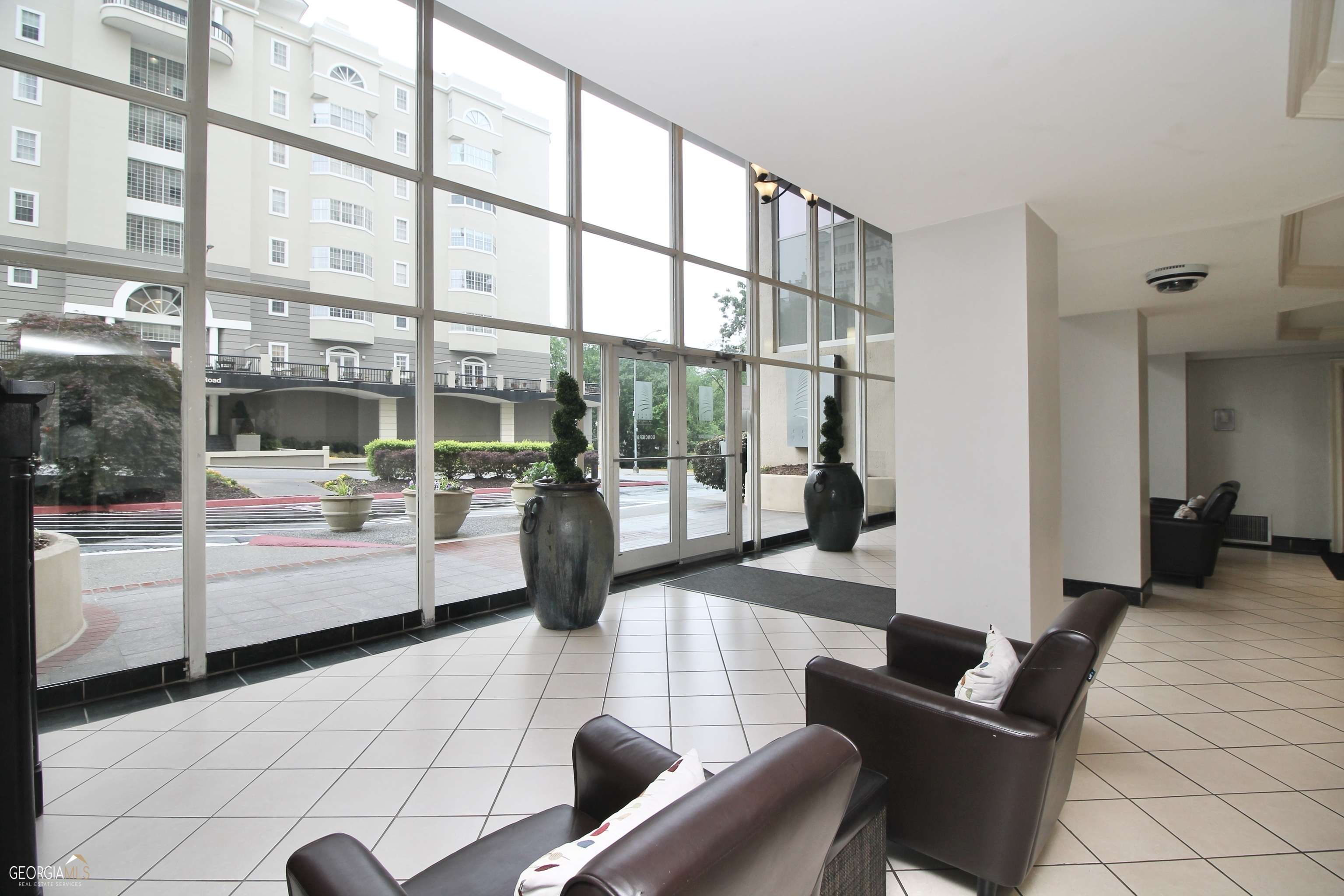 Atlanta, GA 30305,2479 Peachtree RD NE #APT 1201