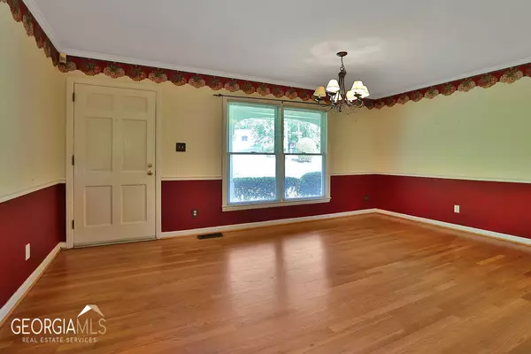 Roswell, GA 30075,525 BRENTWOOD CT