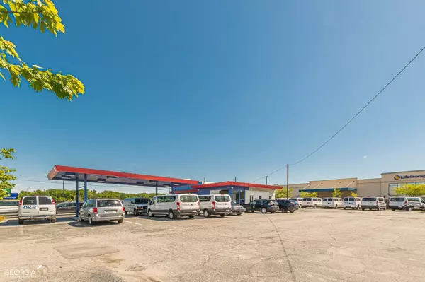 3120 Sylvan RD, Hapeville, GA 30354