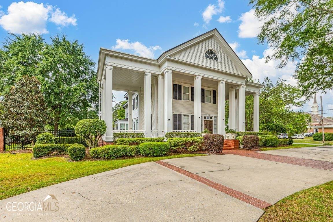Jesup, GA 31546,312 E Cherry ST E