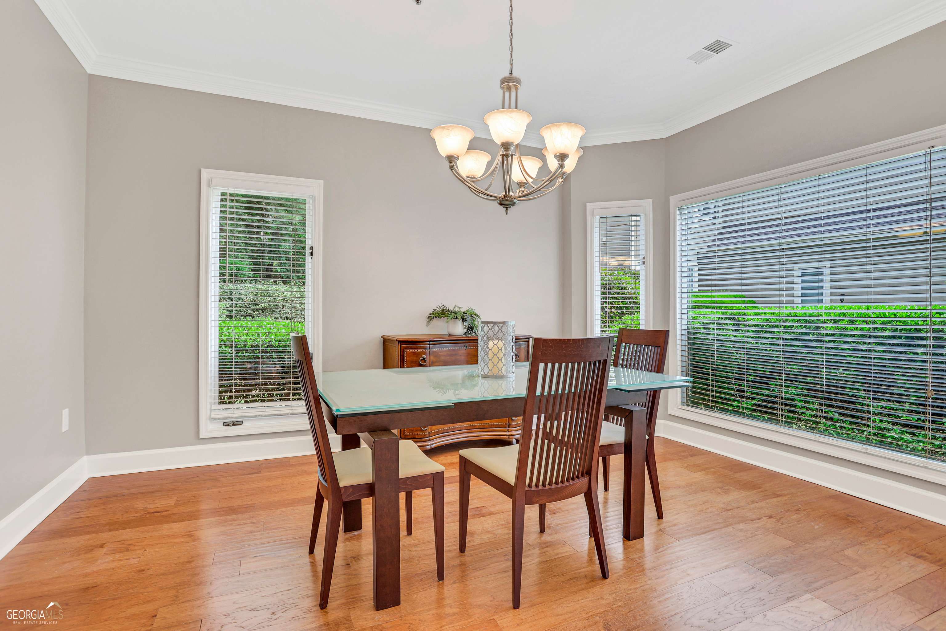 Dunwoody, GA 30338,5609 Brooke Ridge DR