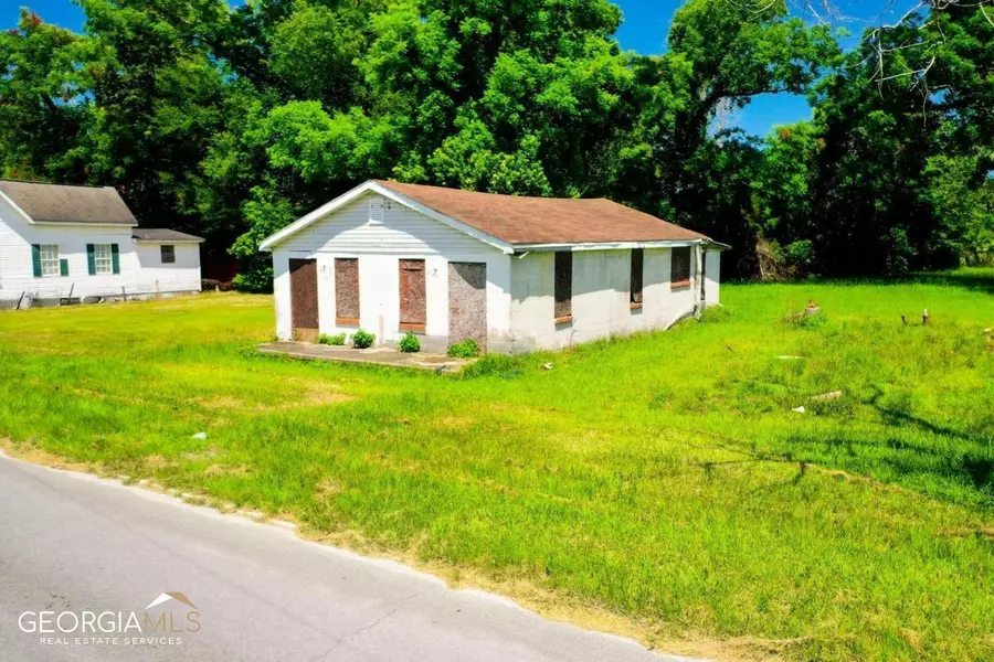 924 McDonald ST, Waycross, GA 31503