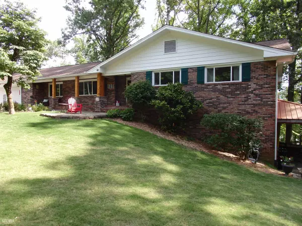 Gainesville, GA 30506,4625 Shoreline LN