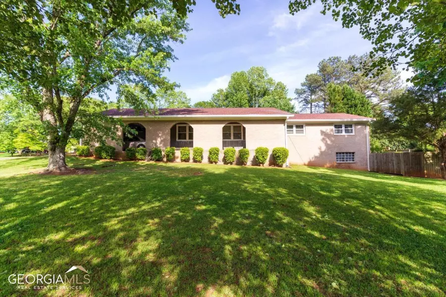 1692 Scufflegrit, Marietta, GA 30062