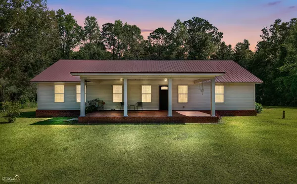 Nahunta, GA 31553,122 Blackberry RD