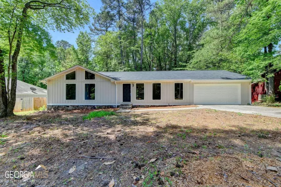 4410 Hollister, Roswell, GA 30075