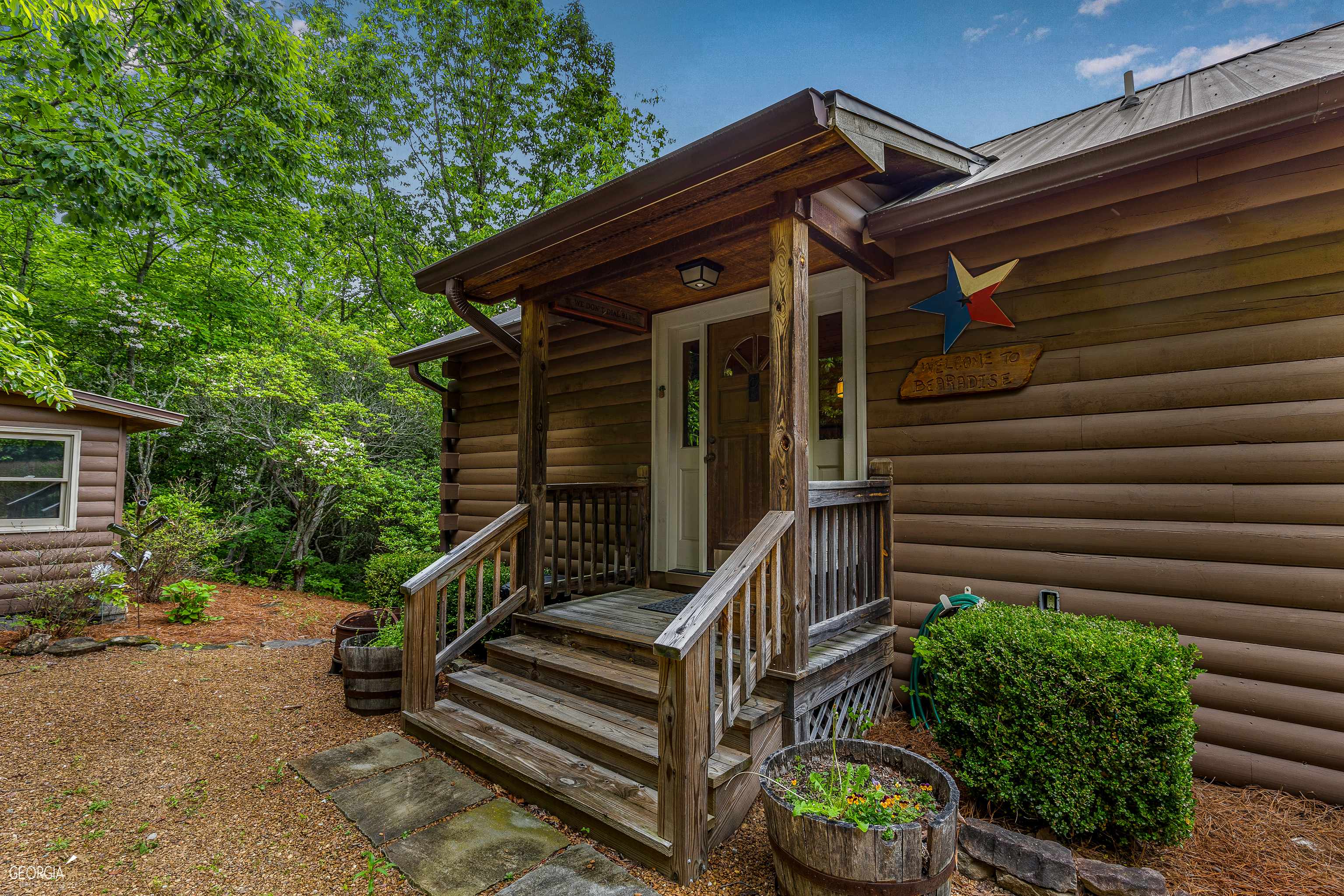 591 Confederate DR, Clayton, GA 30525