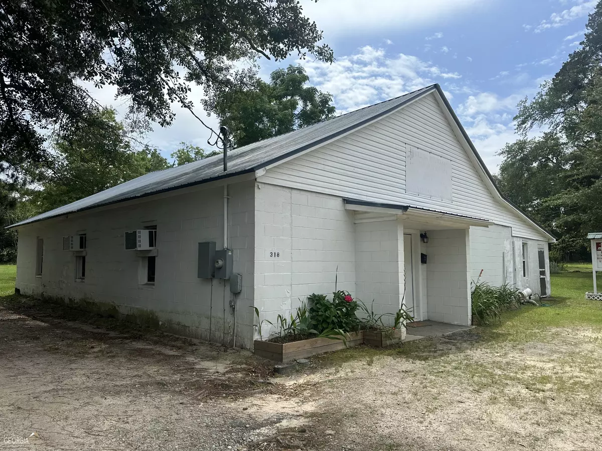 Metter, GA 30439,318 E Lillian ST