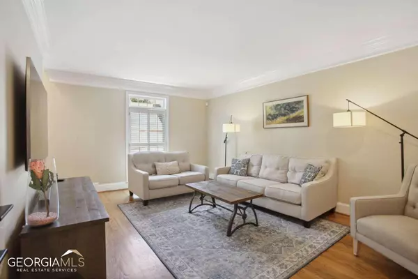Sandy Springs, GA 30350,1030 Huntcliff DR