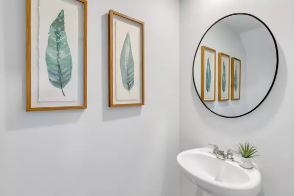 Bloomingdale, GA 31302,215 Coneflower RD