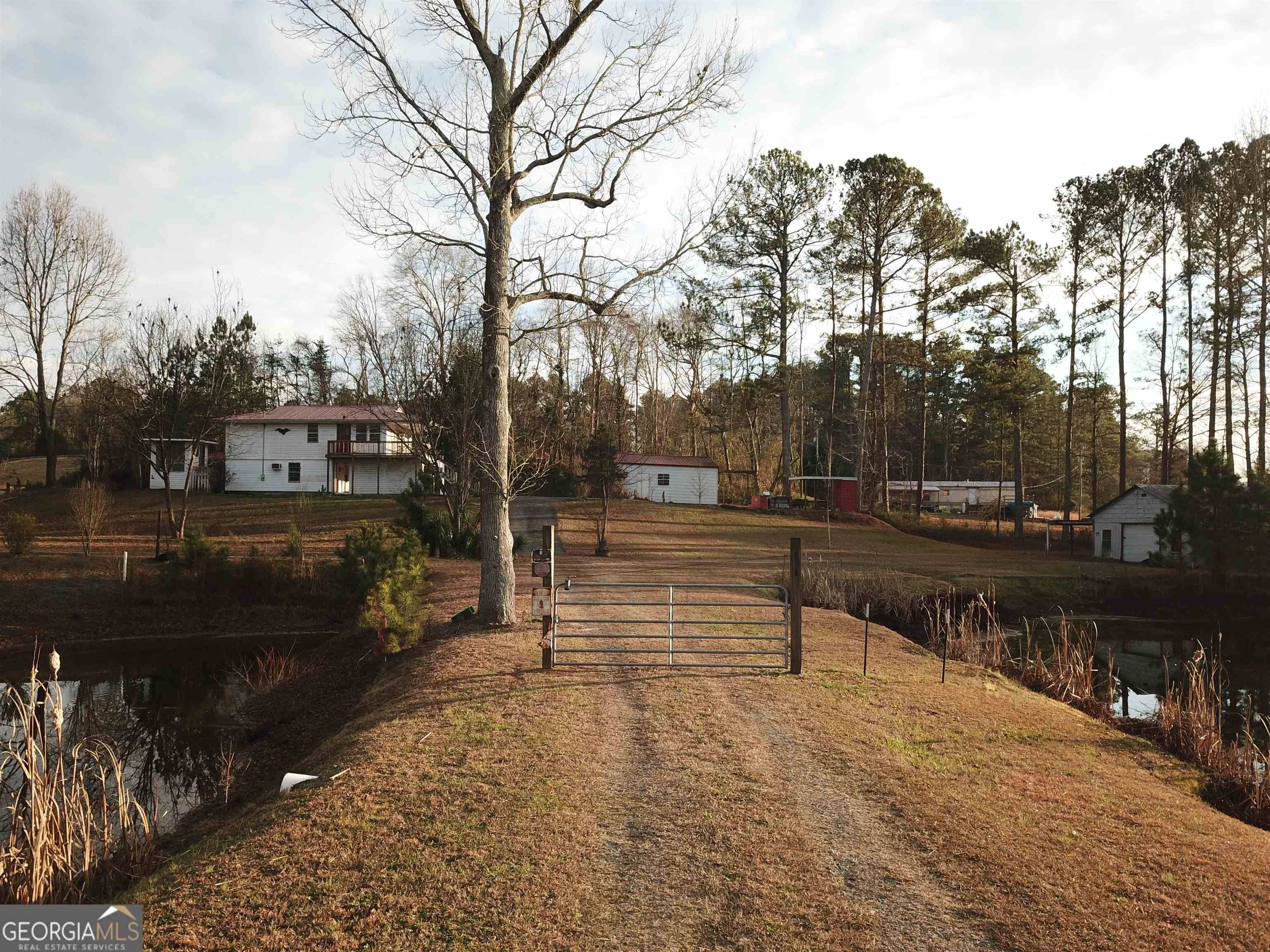 534 Regina Forest RD, Calhoun, GA 30701