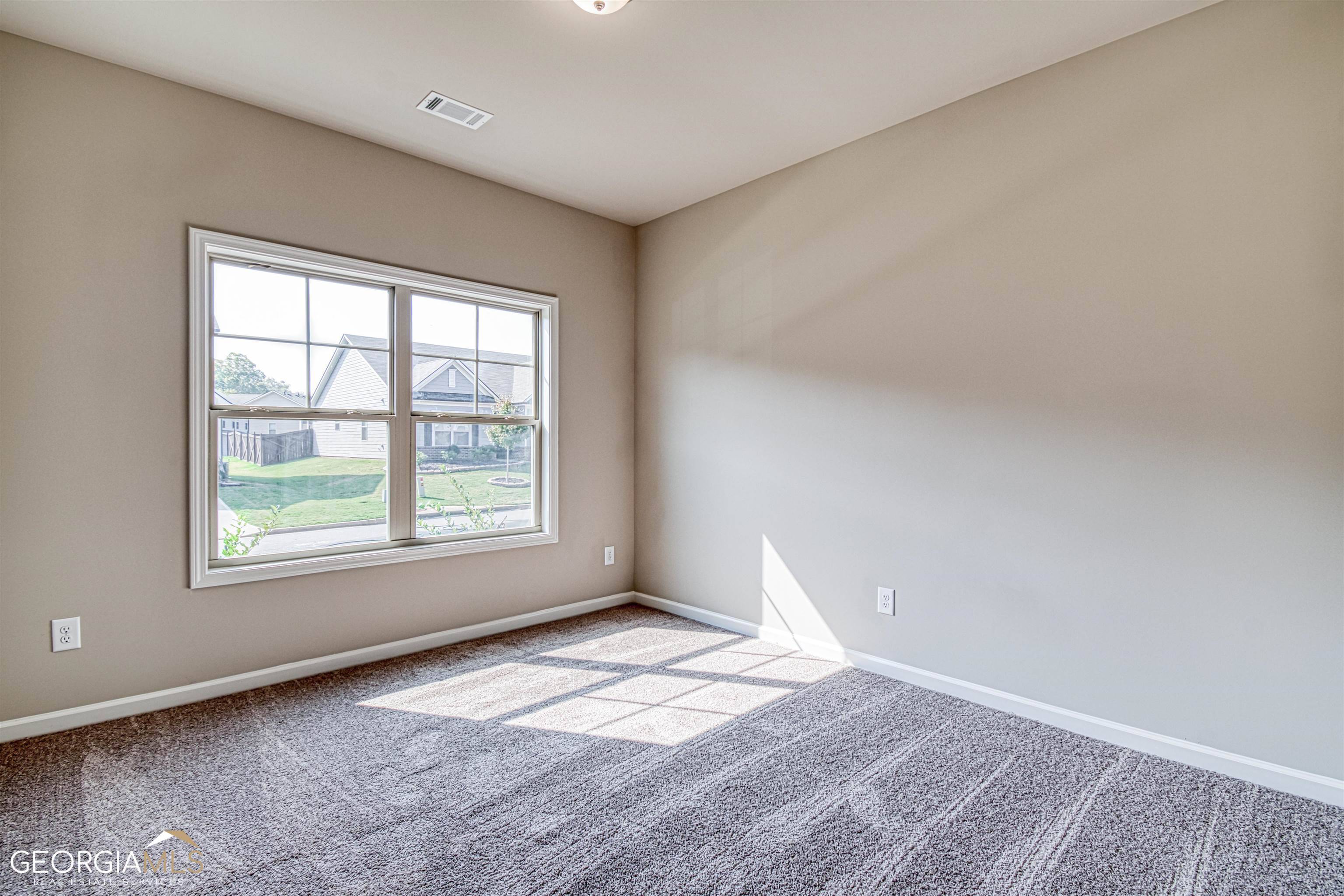 Gainesville, GA 30506,5939 Belafonte WALK #84A