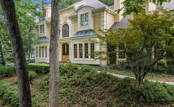 Sandy Springs, GA 30350,7810 Landowne DR