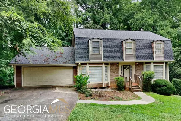 4907 Mcpherson, Roswell, GA 30075