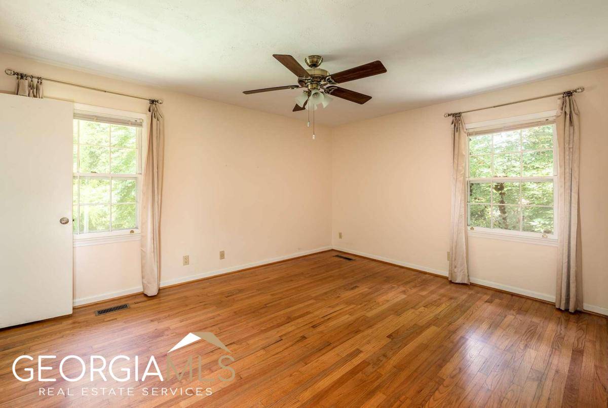 Athens, GA 30606,290 Pinewood CIR