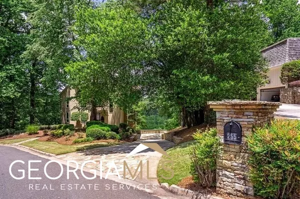 Sandy Springs, GA 30328,255 River North