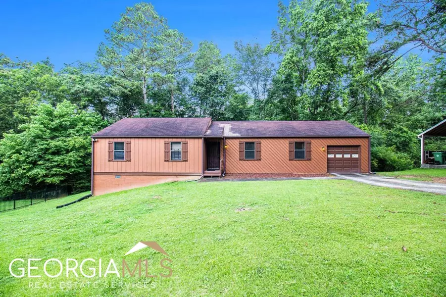 6190 Silver Spur, Lithonia, GA 30058