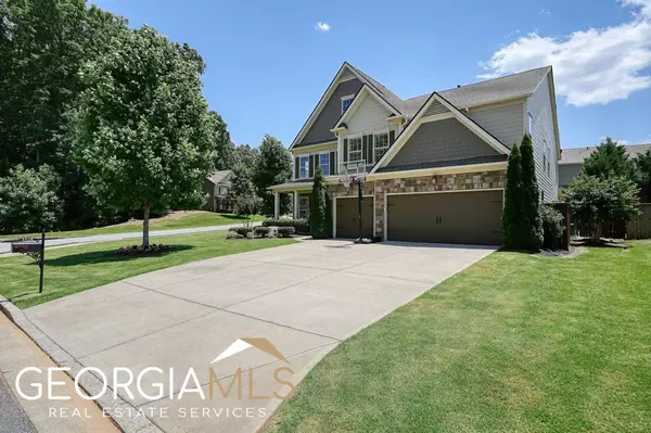 5605 Chestnut DR, Cumming, GA 30040