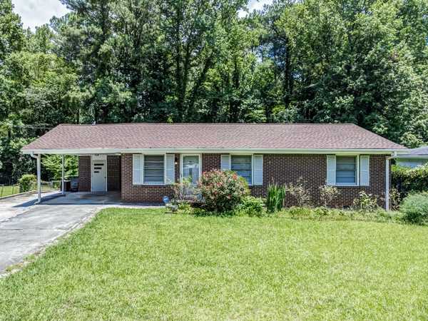 2309 Pinetree, Marietta, GA 30060