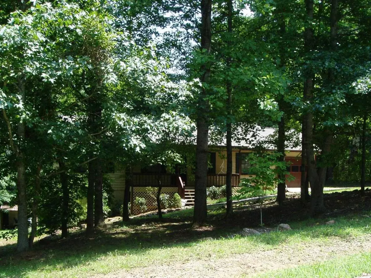 Cumming, GA 30028,5835 Oak Grove Valley