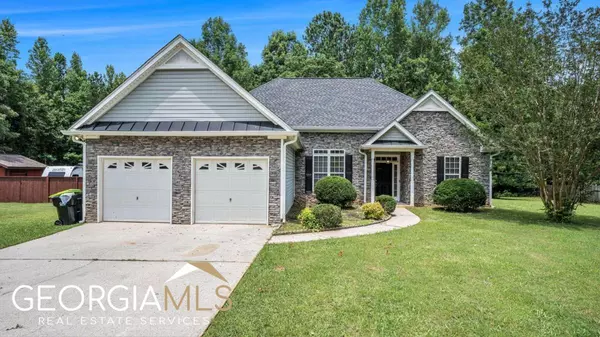 32 Red Leaf,  Dallas,  GA 30157