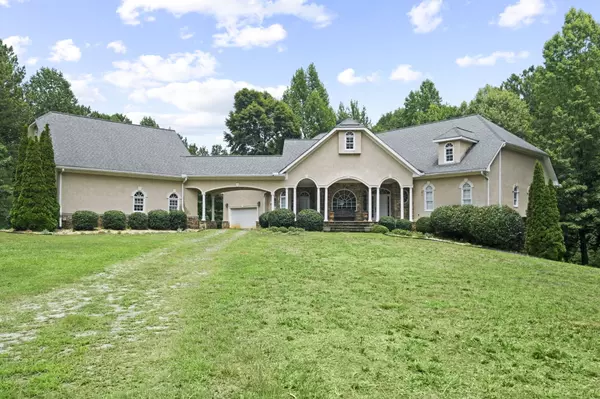 Newnan, GA 30263,20 Clydesdale CT