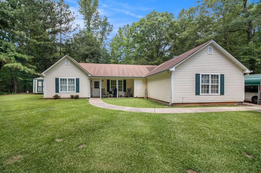 186 Cedar Ridge, Locust Grove, GA 30248