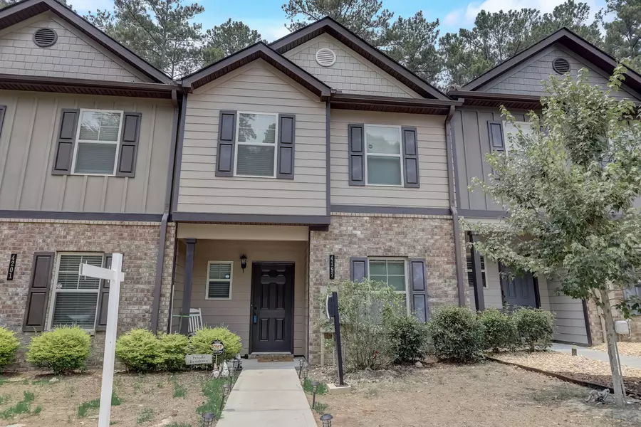 4197 Shoals, Union City, GA 30291