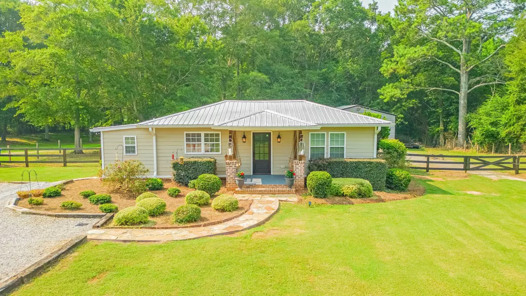 2660 S Barnett Shoals RD, Watkinsville, GA 30677