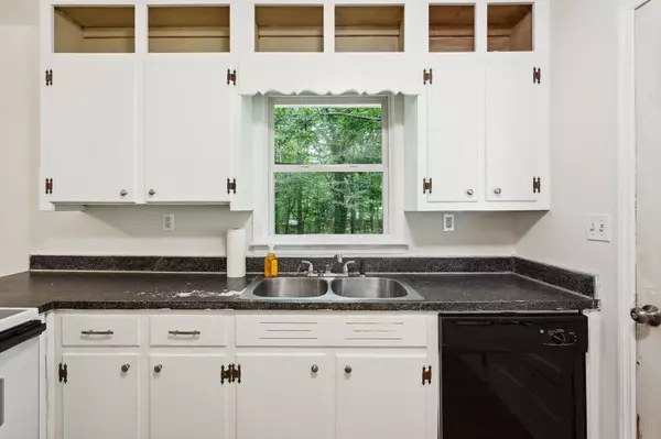 Dahlonega, GA 30533,52 Cane Creek Valley RD