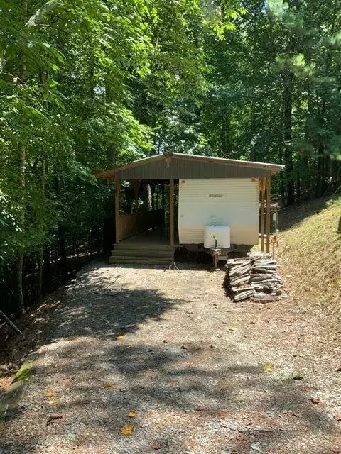 Ellijay, GA 30540,176 14th