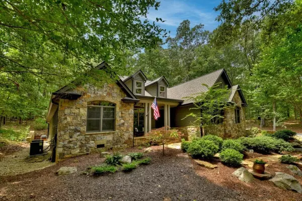 175 N Harris Creek DR, Ellijay, GA 30540