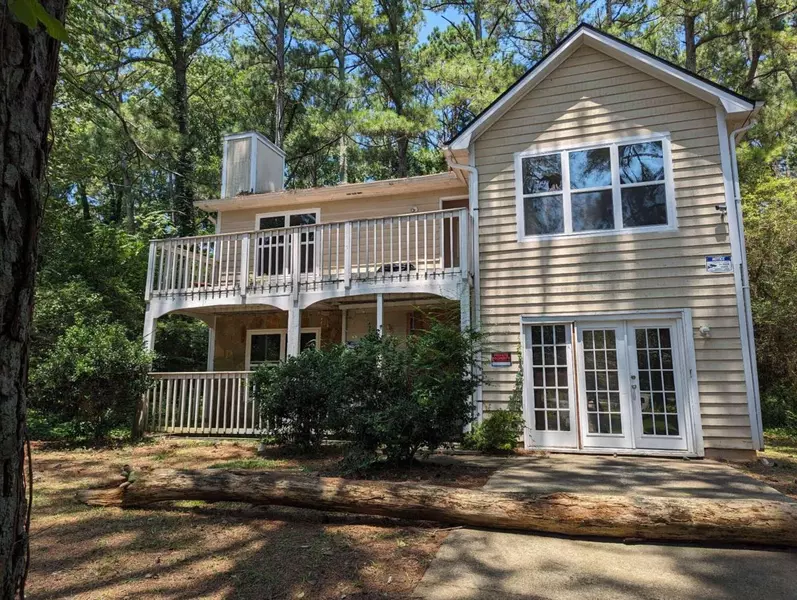 4782 White Oak, Stone Mountain, GA 30088