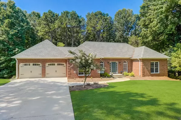 5595 Grove Point, Johns Creek, GA 30022