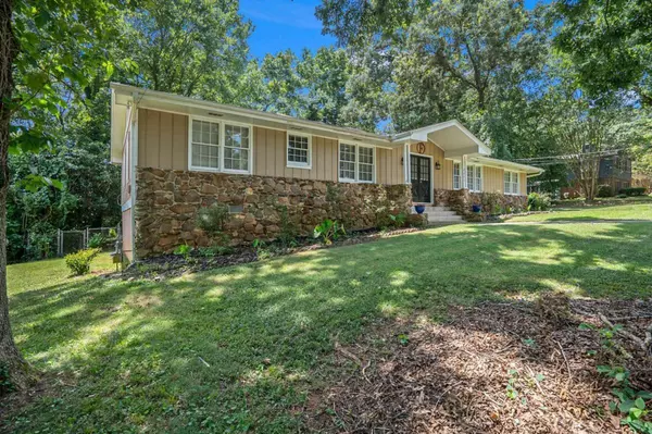 2647 Manor PL,  Ellenwood,  GA 30294