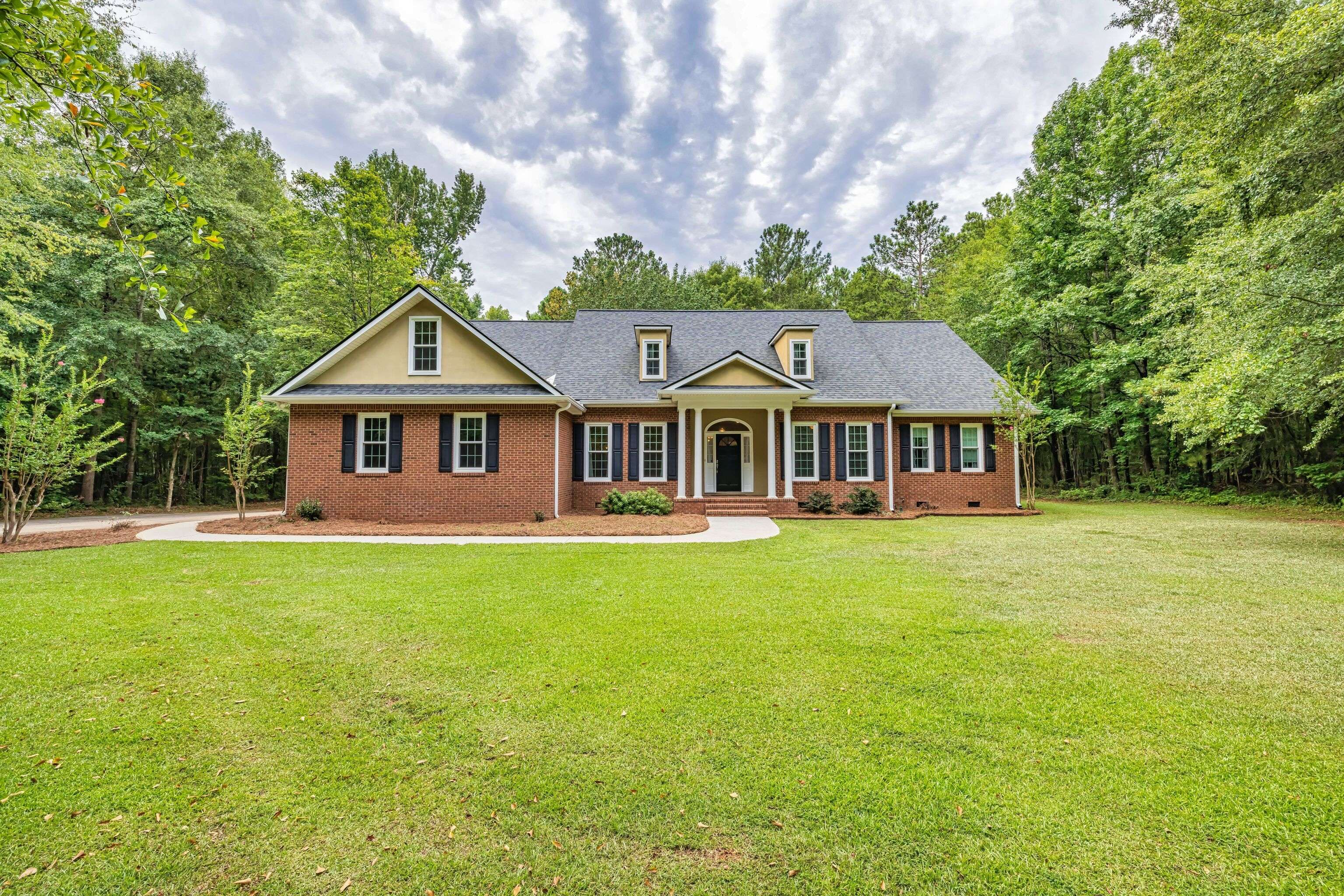 26 Scofield, Jackson, GA 30233