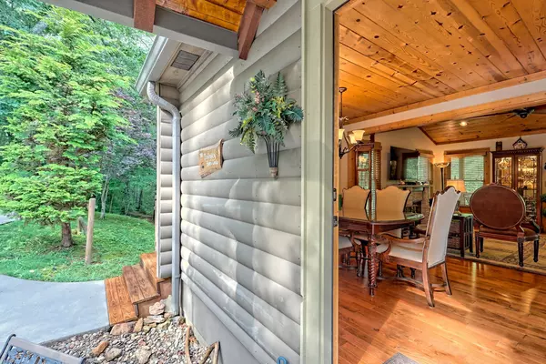 Lakemont, GA 30552,386 Arbor DR