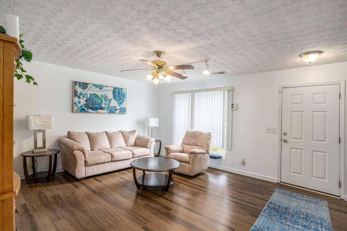 Riverdale, GA 30296,1382 Hollenbeck LN