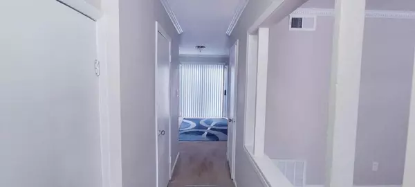 Stone Mountain, GA 30083,1367 Kingsgate DR