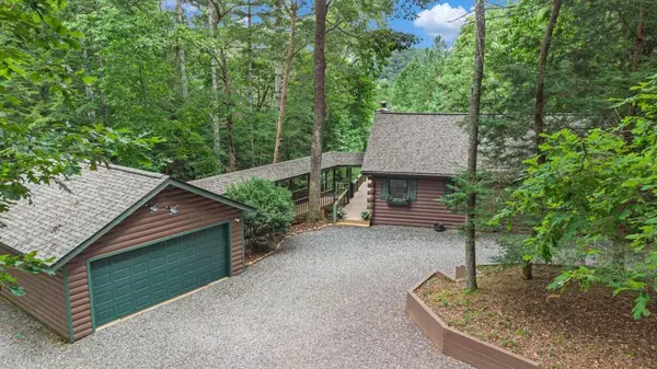 Cherry Log, GA 30522,659 Whispering Pine LN