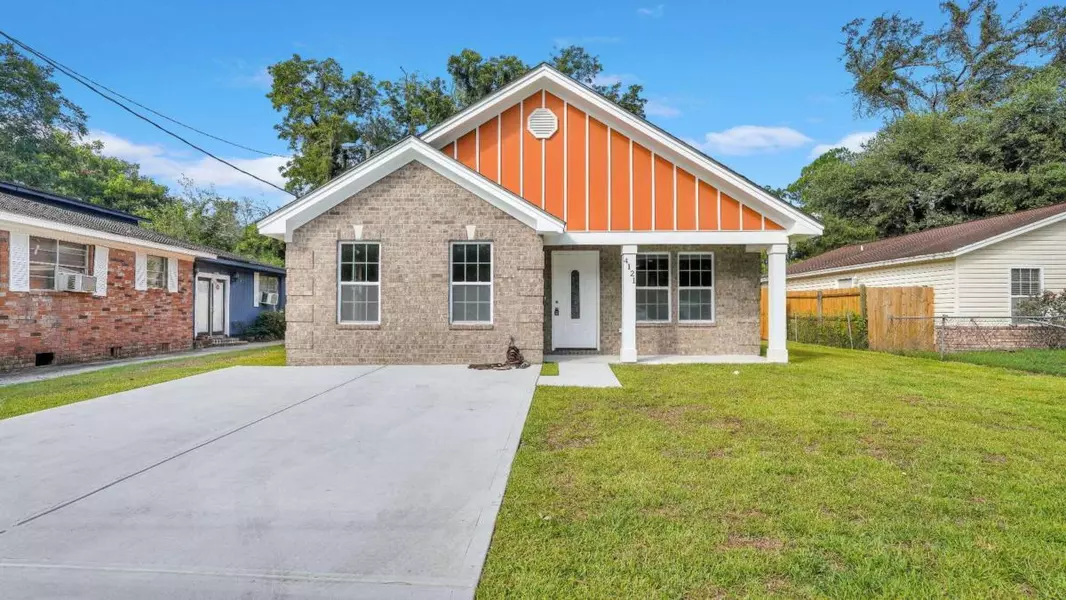 4121 3Rd, Garden City, GA 31408