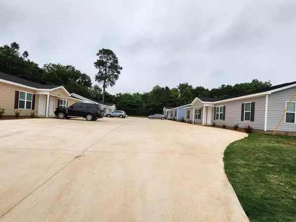 117 Ronald Pride (A/B) BLVD, Fort Valley, GA 31030