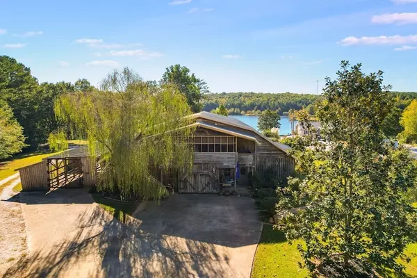 Whitesburg, GA 30185,1047 Old Driver RD