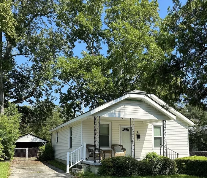 49 Lawton, Savannah, GA 31404