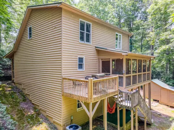 Ellijay, GA 30536,276 Pine Ridge