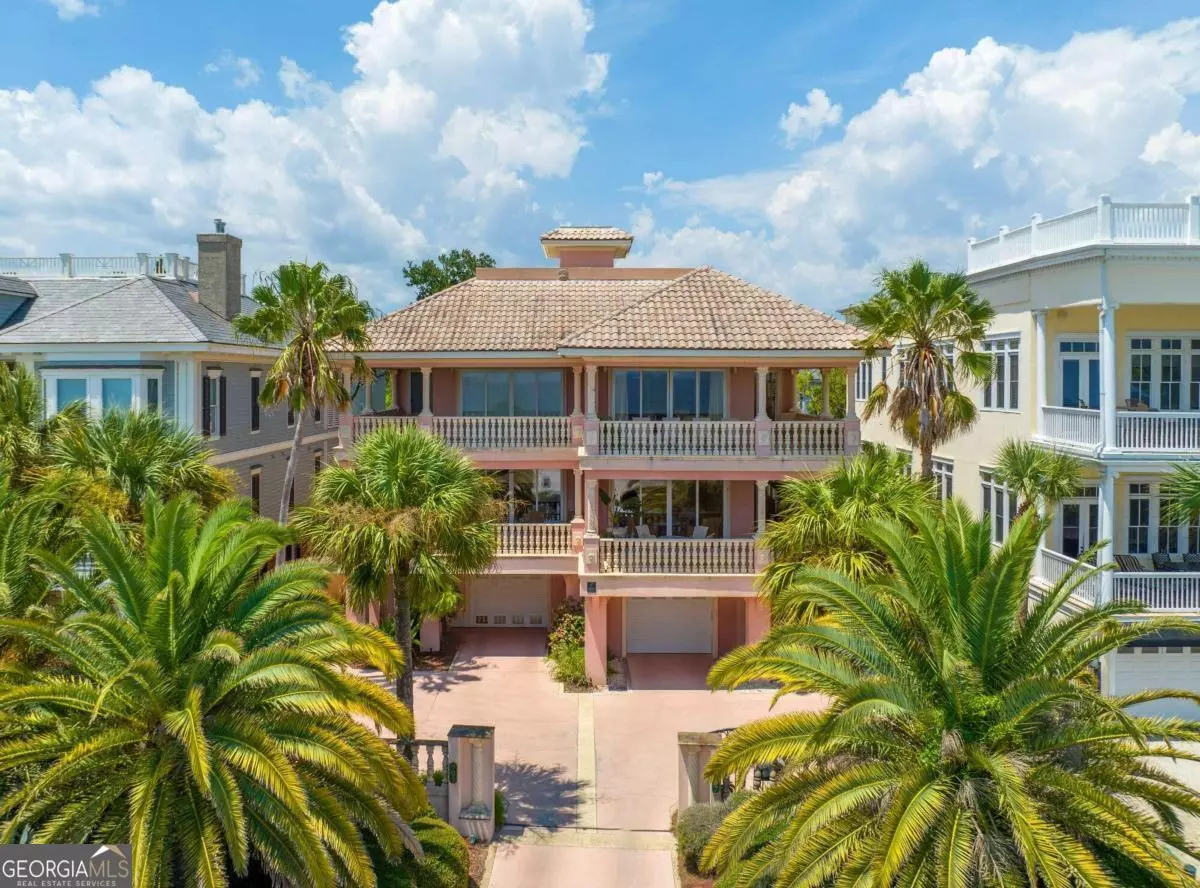 St. Simons, GA 31522,907 Beachview