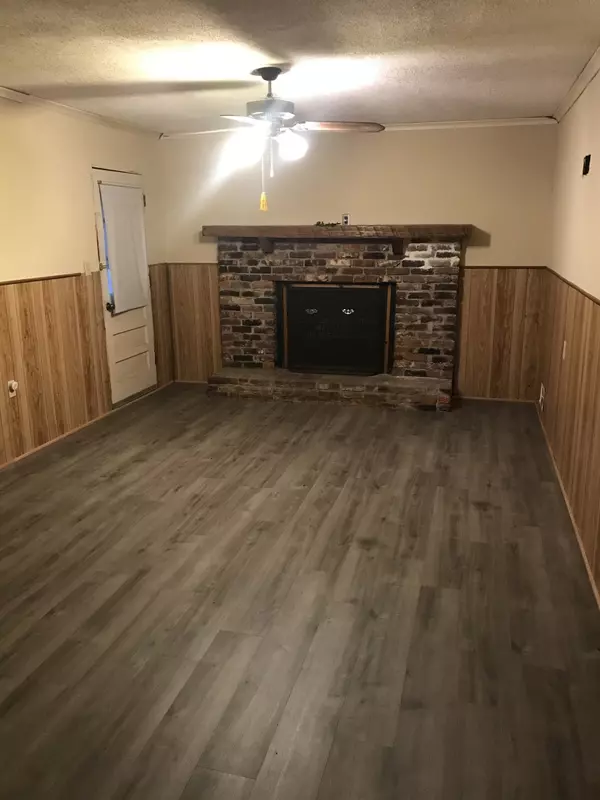 Riverdale, GA 30274,36 Hager DR